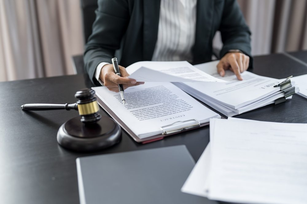 How Does California's Comparative Negligence Law Affect My Claim?