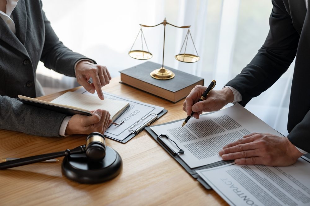 What Are The Steps Involved in a Delivery Truck Accident Claim?